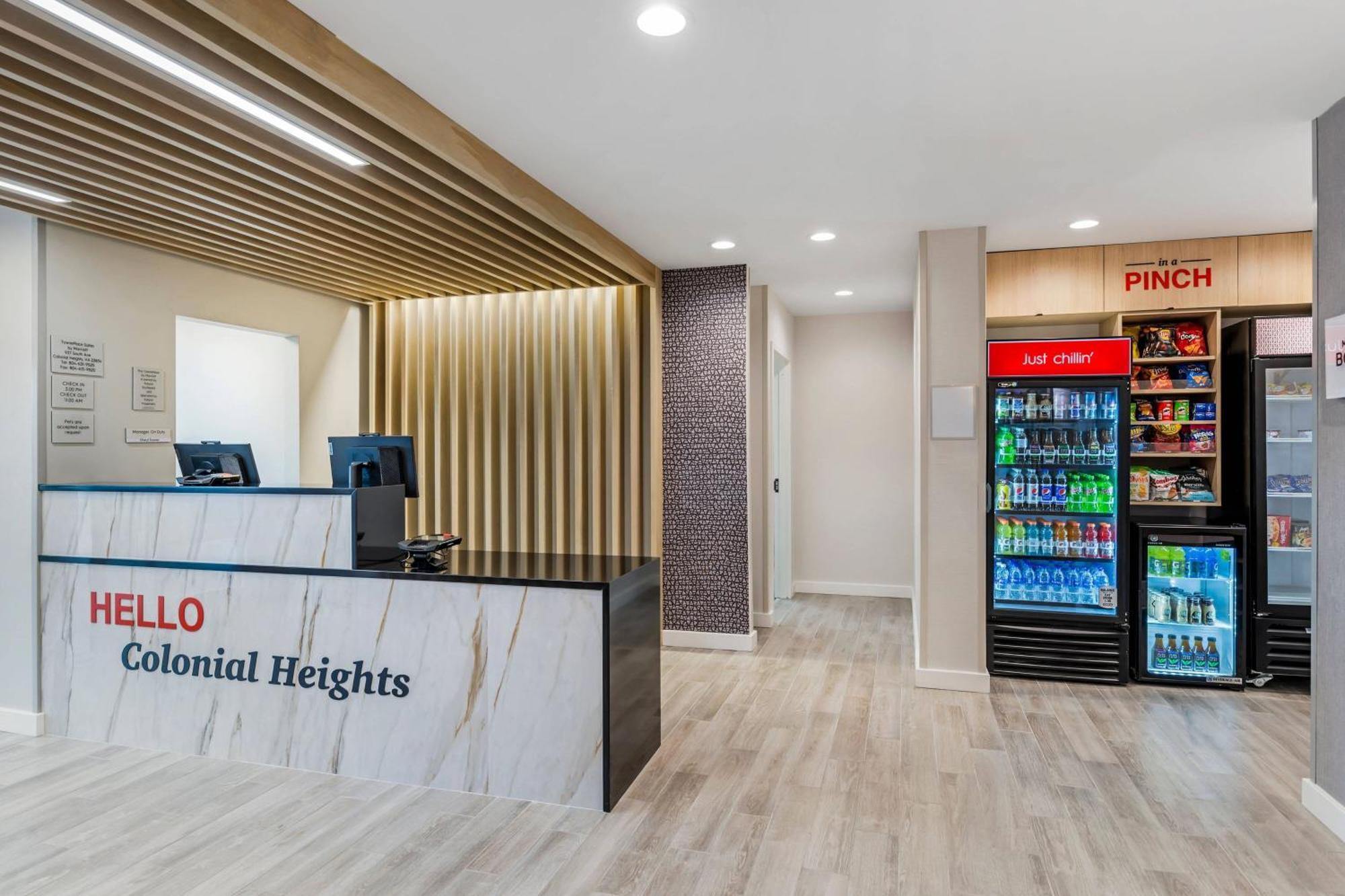 Towneplace Suites By Marriott Richmond Колоніал-Гайтс Екстер'єр фото